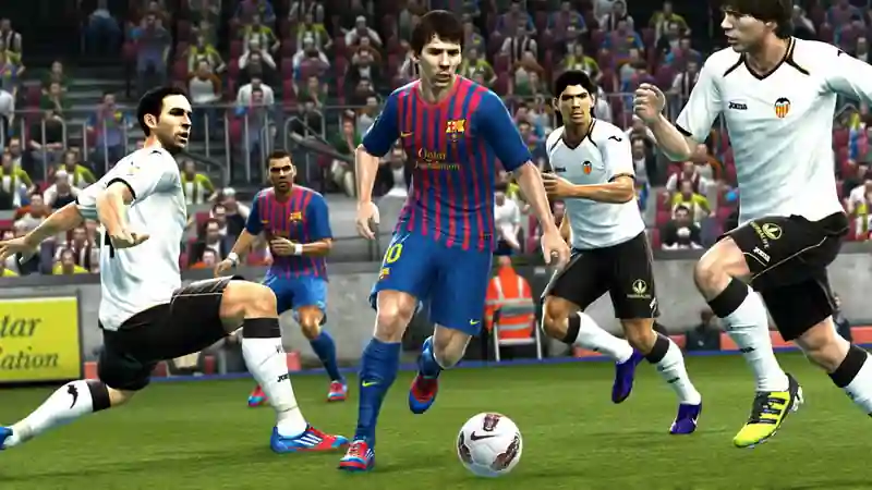 دانلود بازی PES 2013 برای کامپیوتر ورزشی 1.2
