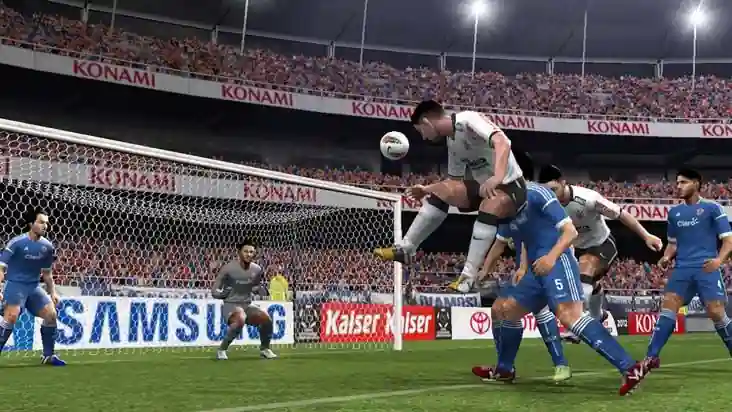 دانلود بازی PES 2013 برای کامپیوتر ورزشی 1.3